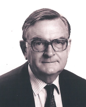 Sir Hugh Cortazzi (1924-2018)
